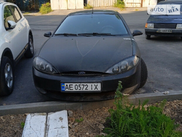 Форд Кугар 2001 року Ford Cougar 2001 року