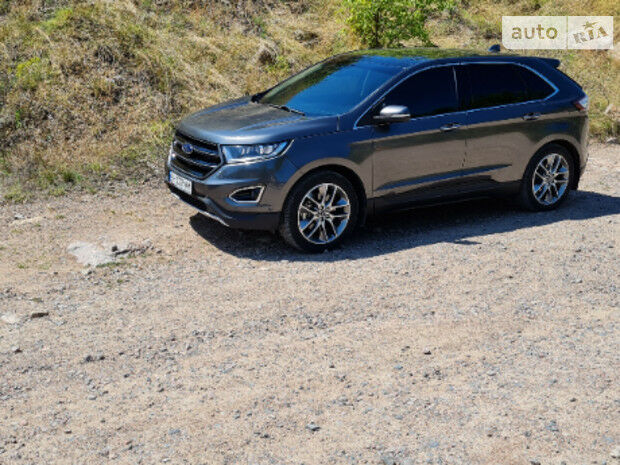 Ford Edge 2015 року