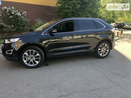 Ford Edge 2015 года