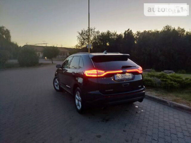 Ford Edge 2015 года