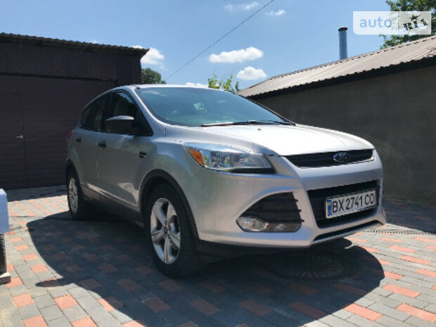 Ford Escape 2014 года