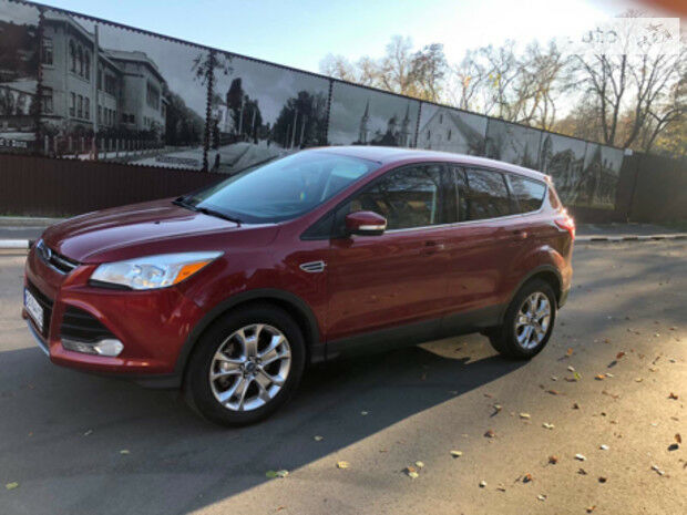 Ford Escape 2012 года