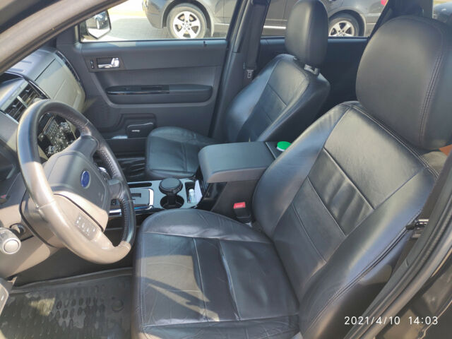 Ford Escape 2012 года