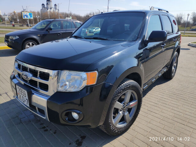 Ford Escape 2012 года