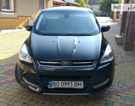 Ford Escape 2012 року