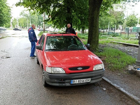 Ford Escort 1992 року