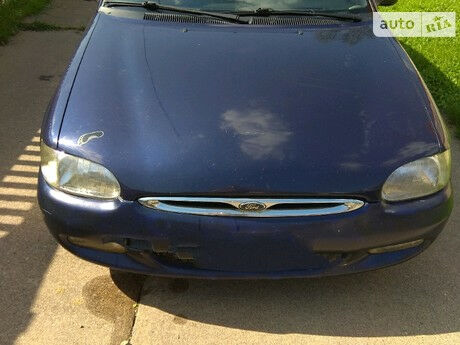 Форд Эскорт 1995 года Ford Escort 1995 года
