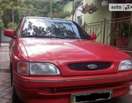 Ford Escort 1993 года