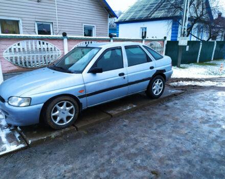 Ford Escort 1996 года