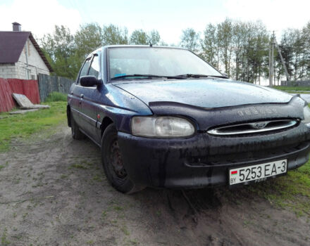 Ford Escort 1995 року - Фото 1 автомобіля