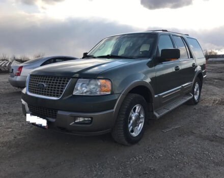 Ford Expedition 2004 року