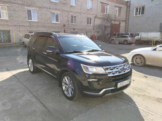 Ford Explorer 2018 року