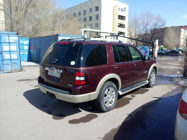 Ford Explorer 2006 года