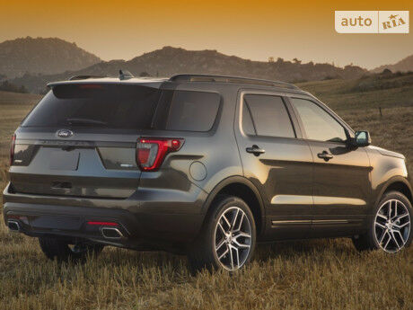 Форд Эксплорер 2015 року Ford Explorer 2015 року