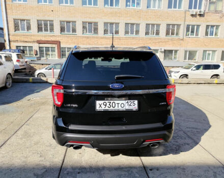 Ford Explorer 2018 року - Фото 2 автомобіля