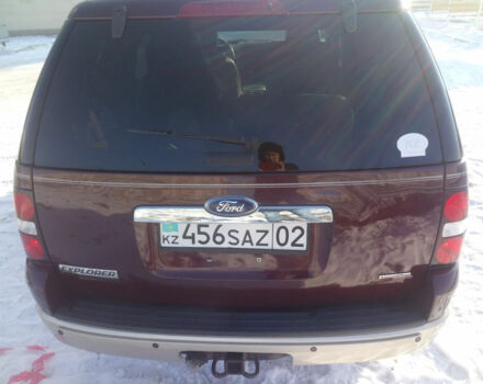 Ford Explorer 2006 года - Фото 5 авто