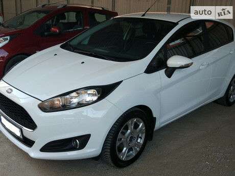 Форд Фиеста 2016 року Ford Fiesta 2016 року