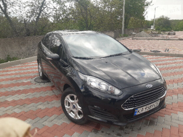 Ford Fiesta 2015 року