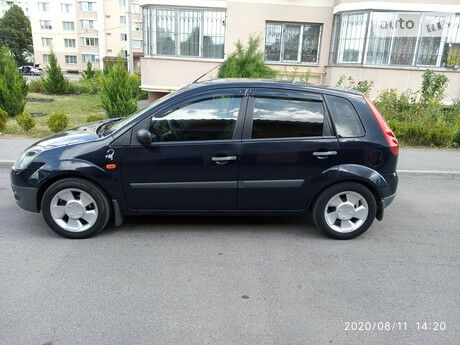 Ford Fiesta 2006 года