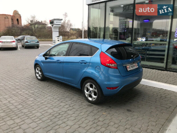 Форд Фиеста 2009 року Ford Fiesta 2009 року