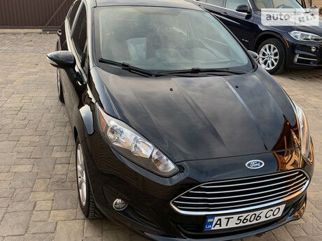 Форд Фиеста 2016 року Ford Fiesta 2016 року