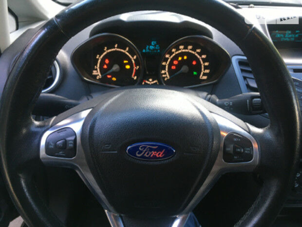 Ford Fiesta 2013 року