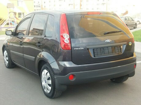 Ford Fiesta 2008 года