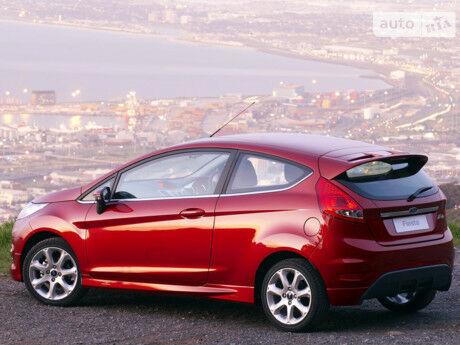 Ford Fiesta 2012 року