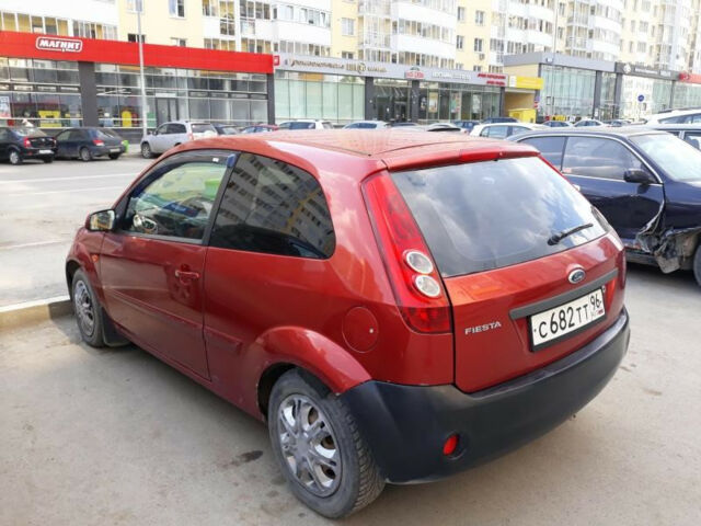 Ford Fiesta 2007 года
