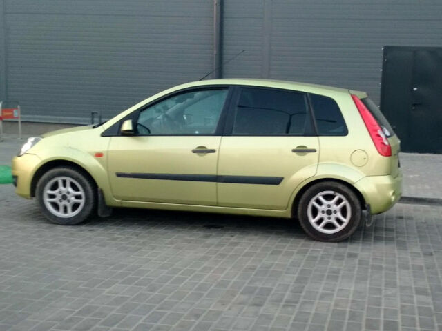 Ford Fiesta 2006 року