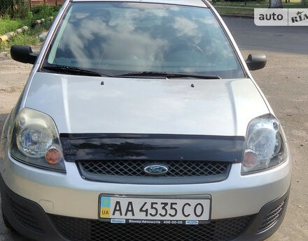 Ford Fiesta 2006 года