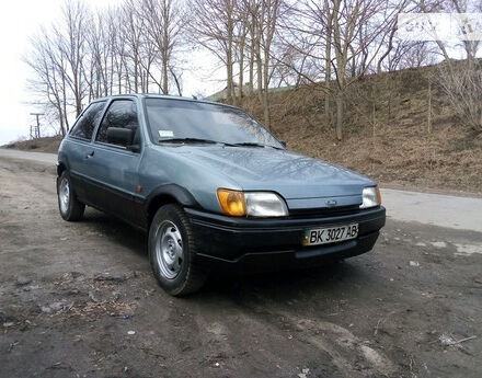 Ford Fiesta 1989 года