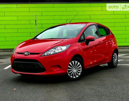 Ford Fiesta 2012 года