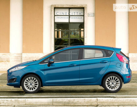 Ford Fiesta 2007 года