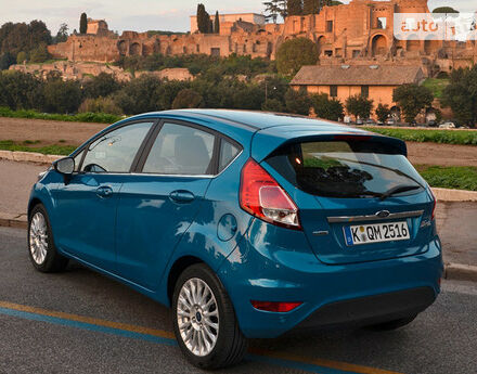 Ford Fiesta 2007 года