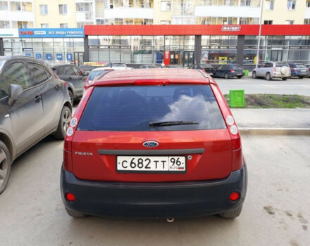 Ford Fiesta 2007 года - Фото 2 авто