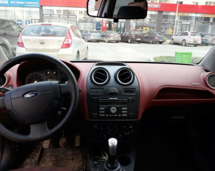 Ford Fiesta 2007 года - Фото 3 авто