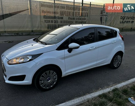 Ford Fiesta 2013 года