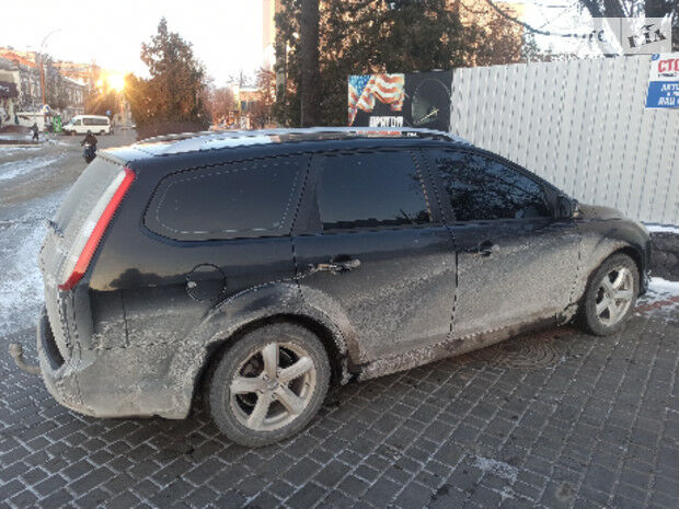 Ford Focus 2009 року