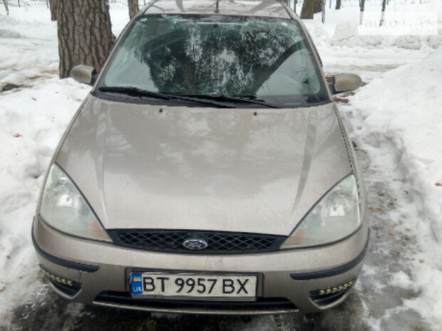 Ford Focus 2003 года