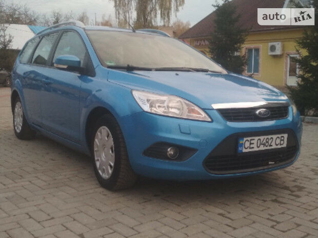 Ford Focus 2010 року