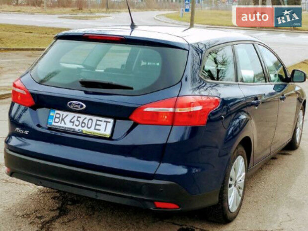 Ford Focus 2015 года