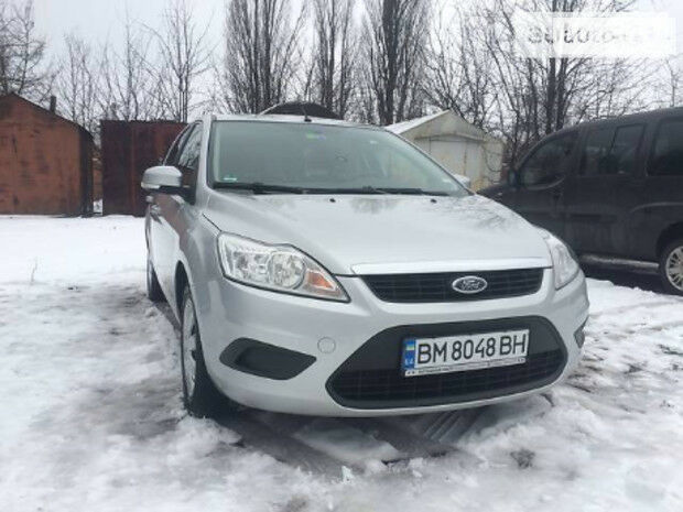 Ford Focus 2010 года