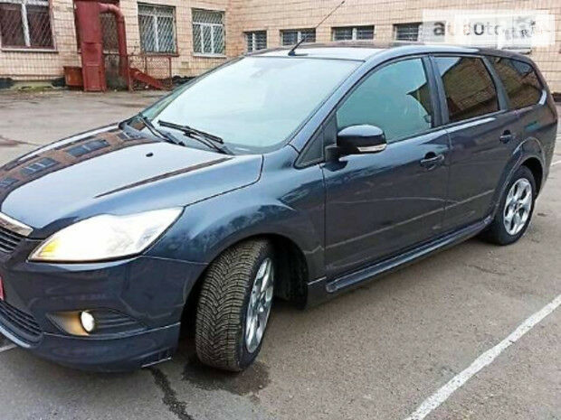 Ford Focus 2009 року