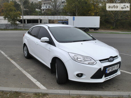 Форд Фокус 2013 года Ford Focus 2013 года