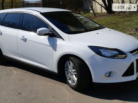 Ford Focus 2013 року