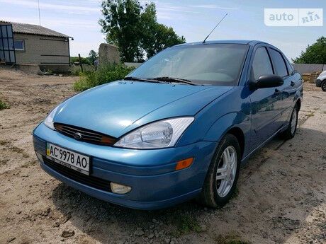 Ford Focus 2001 року