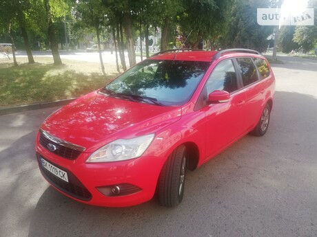 Ford Focus 2010 року
