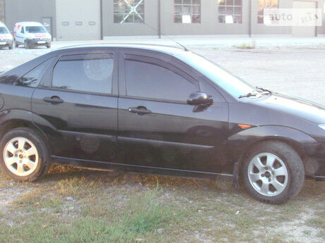 Форд Фокус 2000 года Ford Focus 2000 года