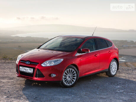 Ford Focus 2010 року